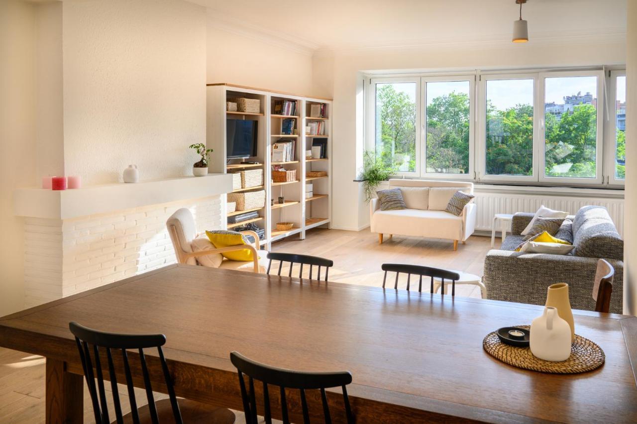 Stylish And Spacious Center